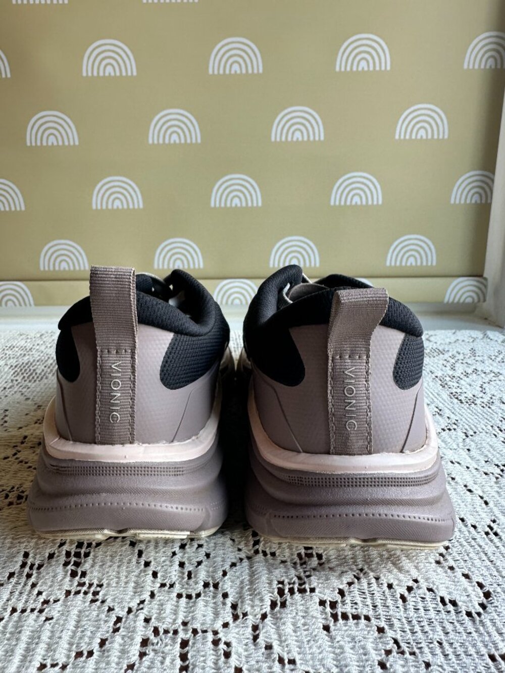 Vionic Women’s Walk Max Hiking Sneaker Magnolia Dusk/Phantom Grey Size W's 7 US - Picture 5 of 10